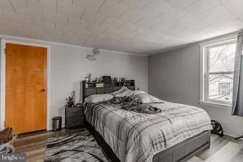 Bedroom - 127 Schoolhouse Rd, Palmyra, PA 17078 photo 2 of 11