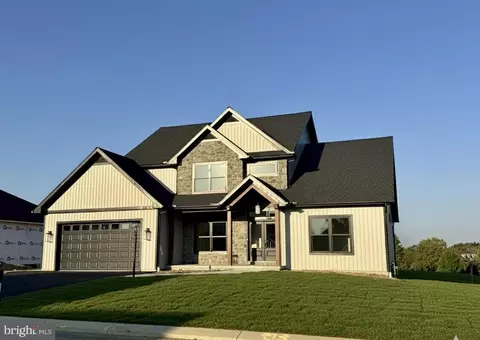 117 Dream Dr, Lebanon, PA 17046