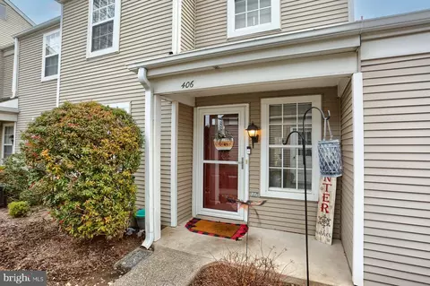 406 Barrington Ct, Palmyra, PA 17078