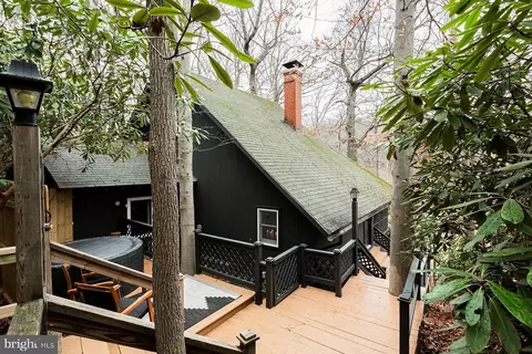428 Pennsylvania, Mount Gretna, PA 17064