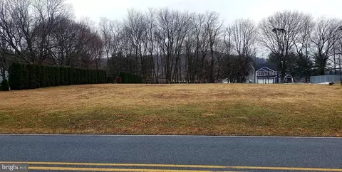 Monroe Valley Drive, Jonestown, PA 17038