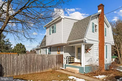 921 Emma St, Lebanon, PA 17042