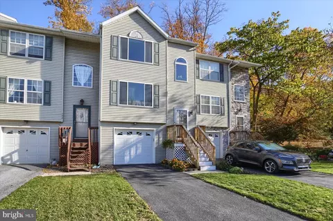 144 Riders Way, Lebanon, PA 17042
