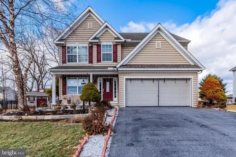 192 Oxford Rd, Annville, PA 17003