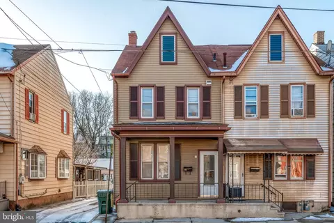 327 S 10th St, Lebanon, PA 17042