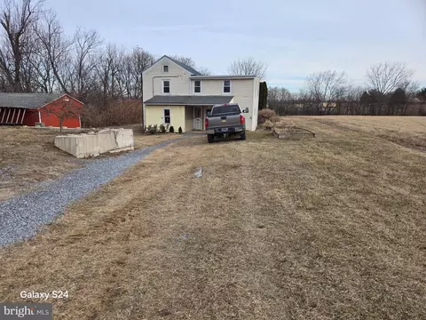 11 Grape Aly, Richland, PA 17087