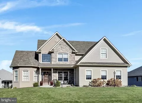 183 Scenic Ridge Blvd, Lebanon, PA 17042