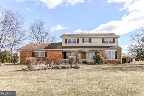 920 Hoffer Rd, Annville, PA 17003