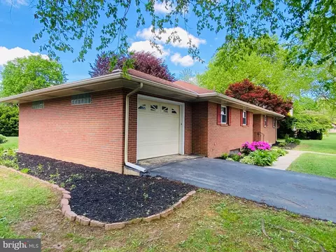 Other - 601 E Walnut St, Palmyra, PA 17078 photo 2 of 17