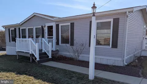 3 Stonehill Park, Annville, PA 17003