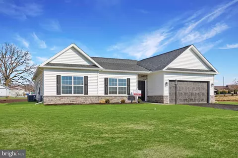 304 Jasmine Dr #LOT 55, Lebanon, PA 17042