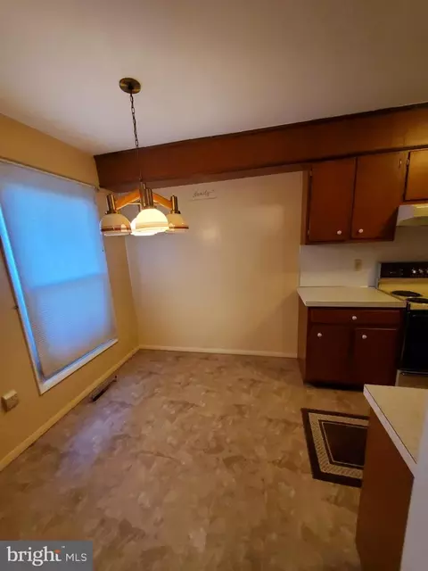 940 E Maple St, Palmyra, PA 17078 photo 10