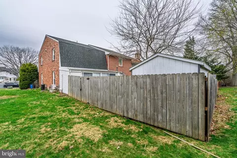 940 E Maple St, Palmyra, PA 17078 photo 33