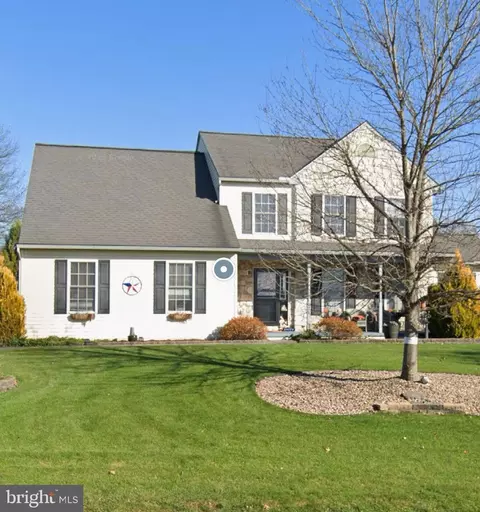 221 Stuart St, Lebanon, PA 17042
