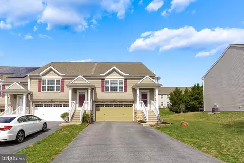 521 Fox Ridge Ln, Lebanon, PA 17042