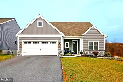 1098 Alden Way, Lebanon, PA 17042