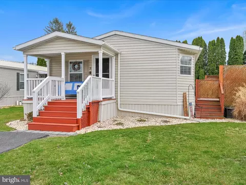 3 Northcrest Acres Acres, Lebanon, PA 17046