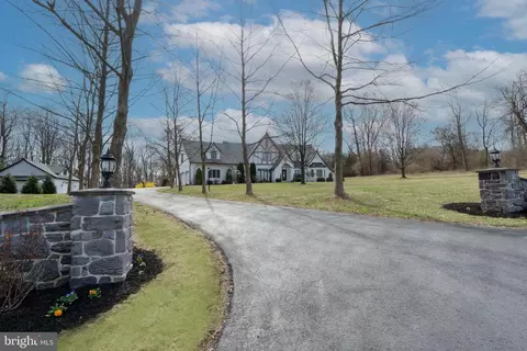 212 Gravel Hill Rd, Newmanstown, PA 17073