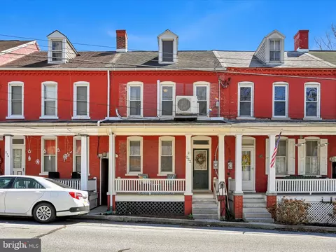 222 Rexmont Rd, Lebanon, PA 17042
