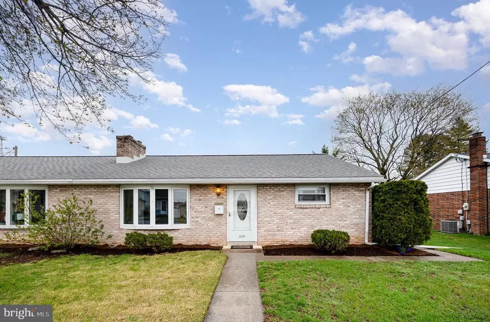 Exterior - 228 N Harrison St, Palmyra, PA 17078 photo 1 of 9