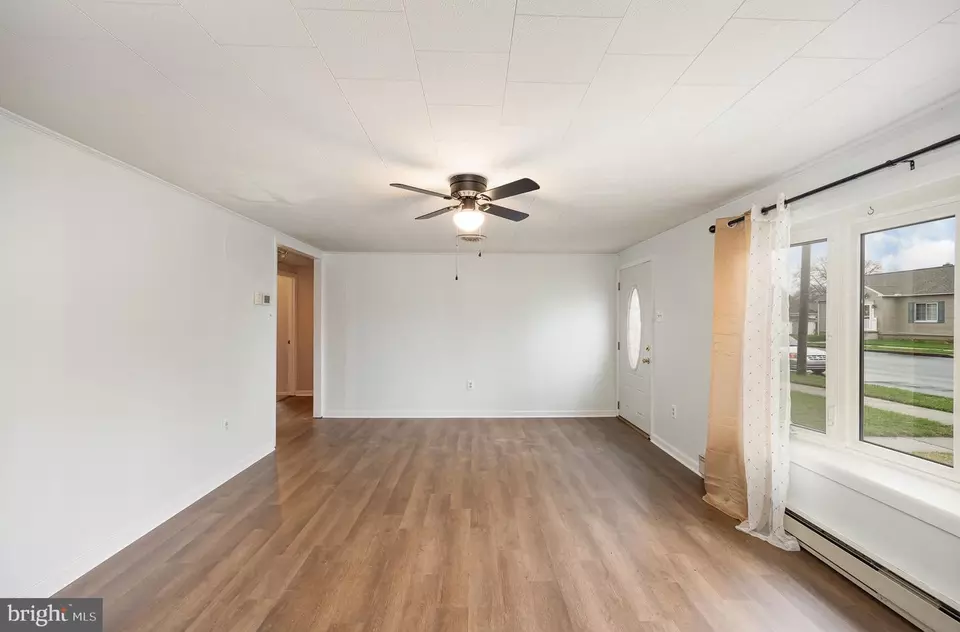 Living - 228 N Harrison St, Palmyra, PA 17078 photo 2 of 6