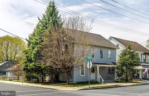 501 N Chestnut St, Palmyra, PA 17078