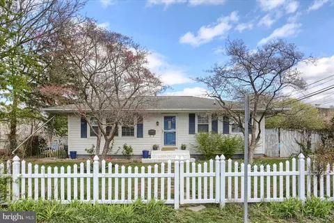 30 N Chestnut St, Annville, PA 17003