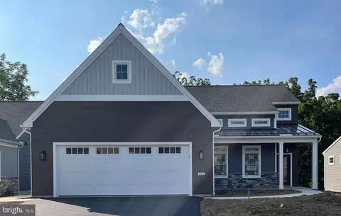1082 Alden Way #110, Lebanon, PA 17042