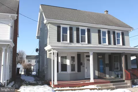123 S Harrison St, Palmyra, PA 17078
