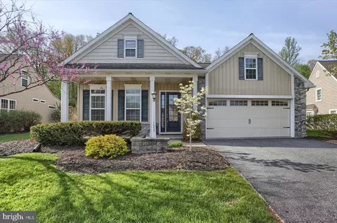 1033 Northgate Dr, Lebanon, PA 17042