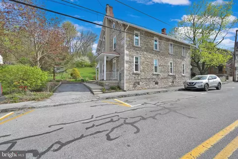 Exterior - 318 Boyd St, Cornwall, PA 17016 photo 1 of 9