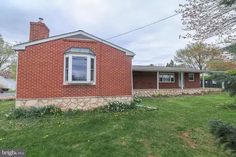 267 Awol Rd, Jonestown, PA 17038