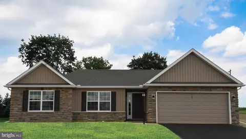 265 Gardenia Ln #LOT 4, Lebanon, PA 17042