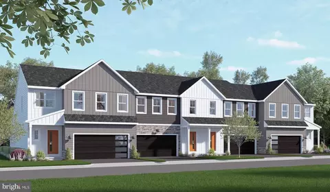 157 Marissa Ct, Newmanstown, PA 17073