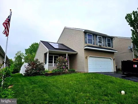 183 Twin Creeks Dr, Jonestown, PA 17038