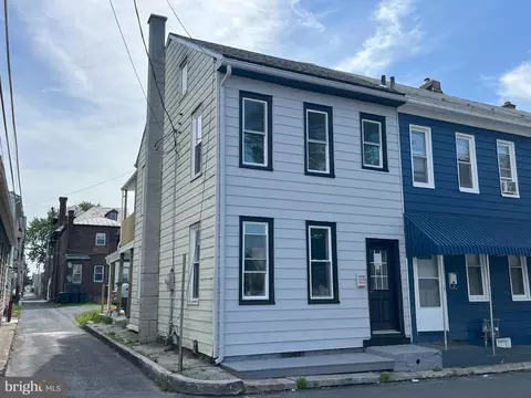 520 N Gannon St, Lebanon, PA 17046