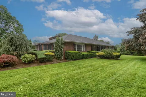980 Hoffer Rd, Annville, PA 17003