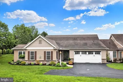95 Springhaven Ct, Palmyra, PA 17078