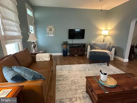 313 E Cherry St, Palmyra, PA 17078 photo 10