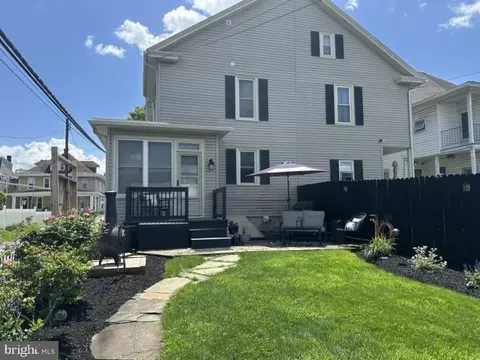 313 E Cherry St, Palmyra, PA 17078 photo 46