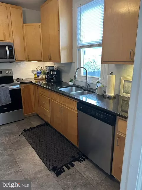 313 E Cherry St, Palmyra, PA 17078 photo 17