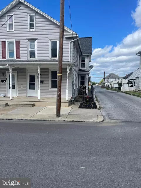 100 N Lincoln St, Palmyra, PA 17078