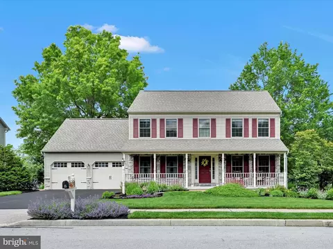 15 Behrens Dr, Palmyra, PA 17078