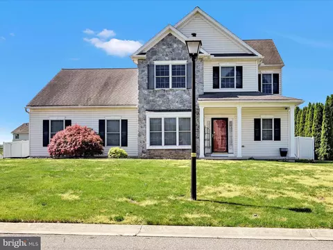 1524 Wheatfield Ln, Lebanon, PA 17042