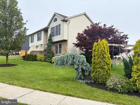 21 Georgie Ln, Richland, PA 17087