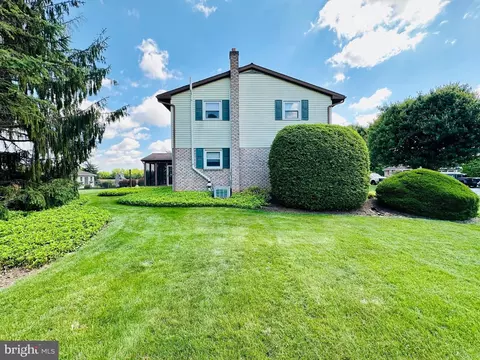 301 Juniper St, Lebanon, PA 17042 photo 7