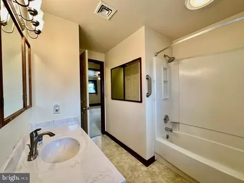 301 Juniper St, Lebanon, PA 17042 photo 42