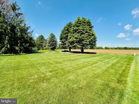 301 Juniper St, Lebanon, PA 17042 photo 22