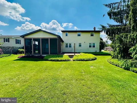 301 Juniper St, Lebanon, PA 17042 photo 13