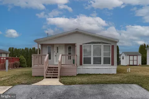 1300 E Kercher Ave #LOT 137, Myerstown, PA 17067
